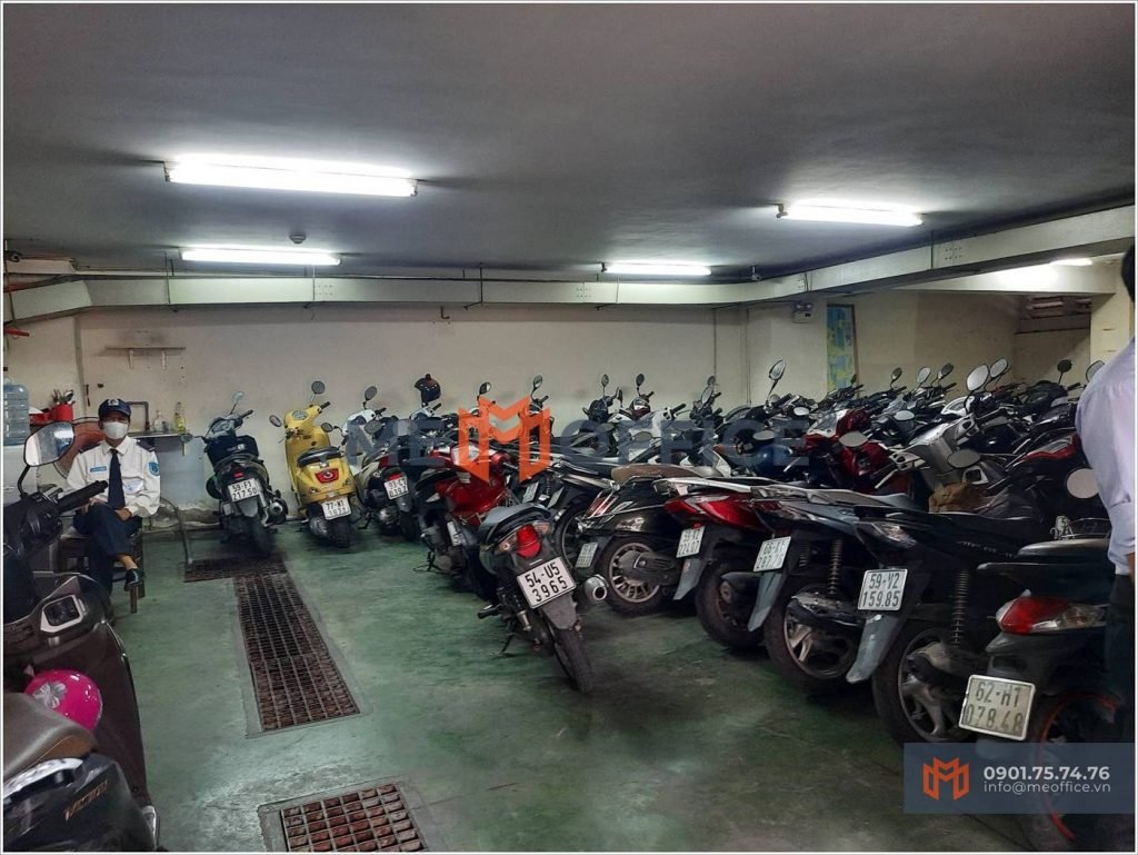 Bãi xe văn phòng cho thuê Charmington La Pointe (181 Cao Thắng, Phường 12, Quận 10) - Hotline 0901.75.74.76