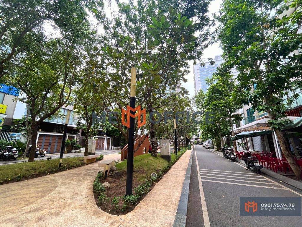 Tổng quan văn phòng cho thuê Hado Centrosa (200 Ba Tháng Hai, Phường 12, Quận 10) - Hotline 0901.75.74.76