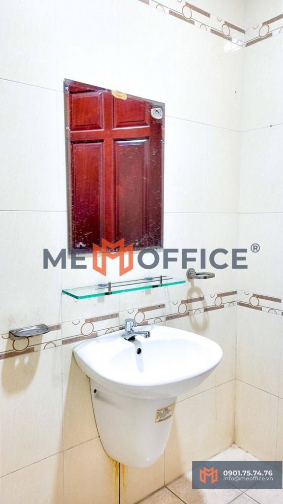 Nhà vệ sinh văn phòng cho thuê Halo Building Nguyễn Thị Minh Khai (354-356 Nguyễn Thị Minh Khai, Phường 5, Quận 3) - Hotline 0901.75.74.76