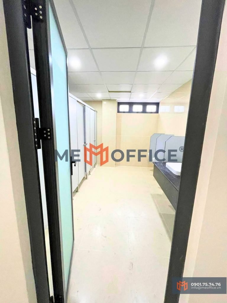 Nhà vệ sinh văn phòng cho thuê KGX Building (361 Quốc Lộ 13, Phường Hiệp Bình Phước, Thành phố Thủ Đức) - Hotline 0901.75.74.76