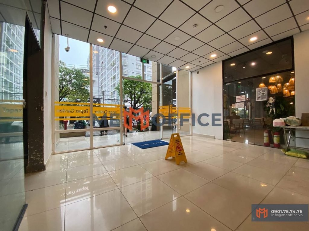 Sảnh lễ tân văn phòng cho thuê Topaz Garden & Center (4 Trịnh Đình Thảo, Phường Hoà Thạnh, Quận Tân Phú) - Hotline 0901.75.74.76