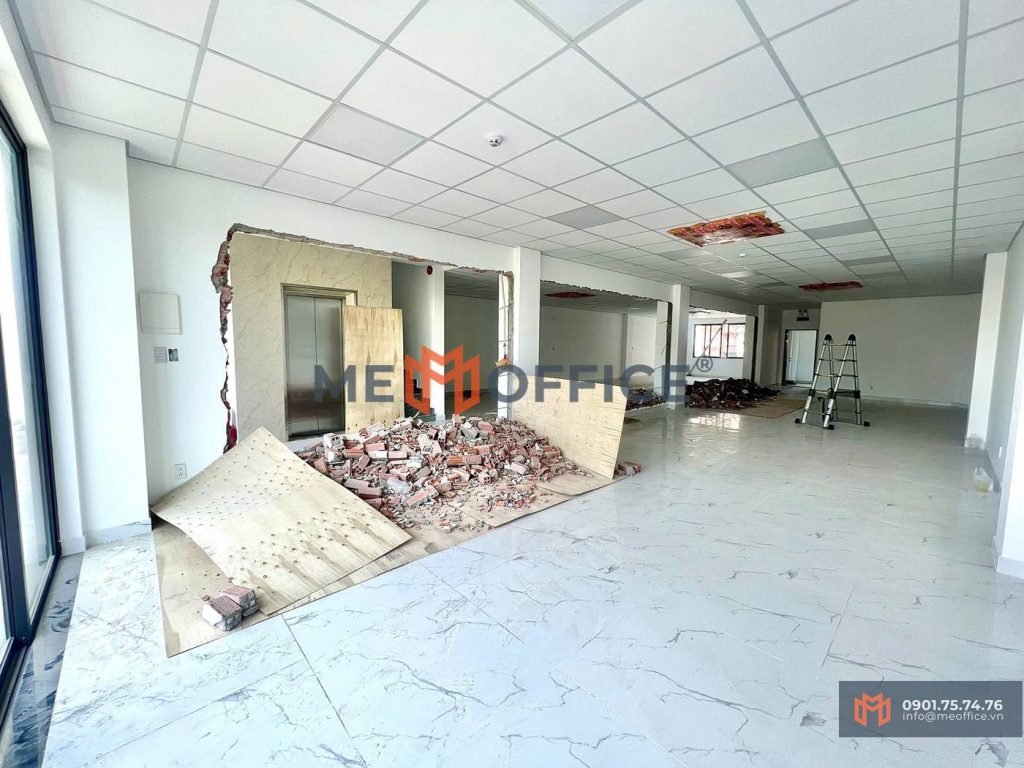 Sàn trống văn phòng cho thuê Tòa nhà 243 Đồng Đen (243B-243C Đồng Đen, Phường 10, Quận Tân Bình) - Hotline 0901.75.74.76