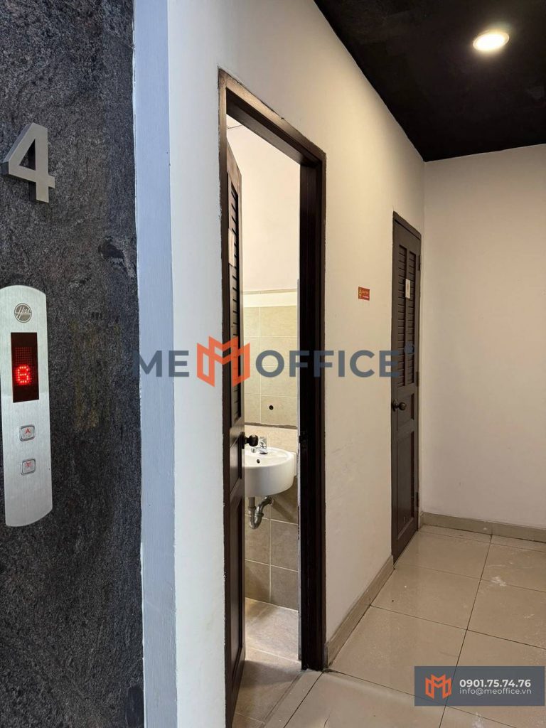 Nhà vệ sinh văn phòng cho thuê TSA Building Trần Quốc Toản (84B Trần Quốc Toản, Phường Võ Thị Sáu, Quận 3) - Hotline 0901.75.74.76