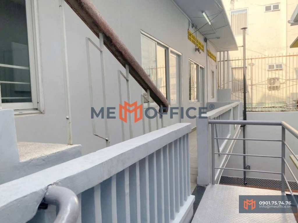 Tổng quan văn phòng cho thuê Việt Nguyên Building (51 Trương Quốc Dung, Phường 10, Quận Phú Nhuận)- Hotline 0901.75.74.76