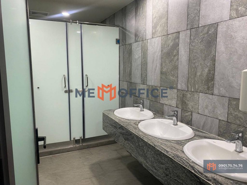 Nhà vệ sinh văn phòng cho thuê Cana Building - Tòa nhà Gia Hội (725.21 Trường Chinh, Phường Tây Thạnh, TP.HCM (P. Tây Thạnh, TP) - Hotline 0901.75.74.76
