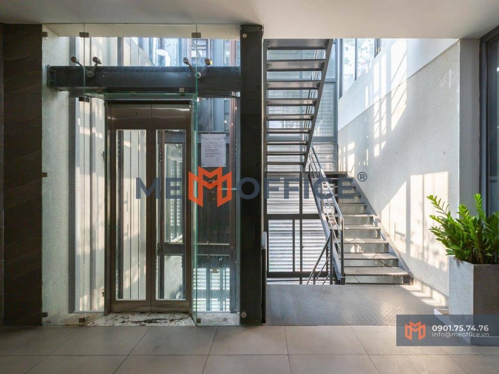 Thang bộ văn phòng cho thuê Diamond Building - 8-10 Tạ Hiện, Phường Cát Lái, TP.HCM (P. Thạnh Mỹ Lợi, Q2) - Hotline 0901.75.74.76